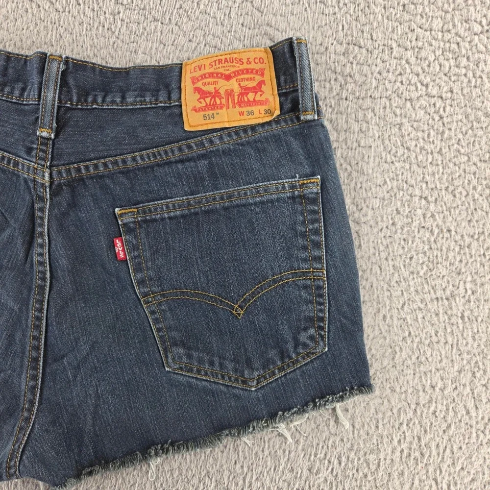 Levis 514 Shorts Men 36 Blue Dark Wash Denim Cut Off Jean Raw Hem Festival Beach